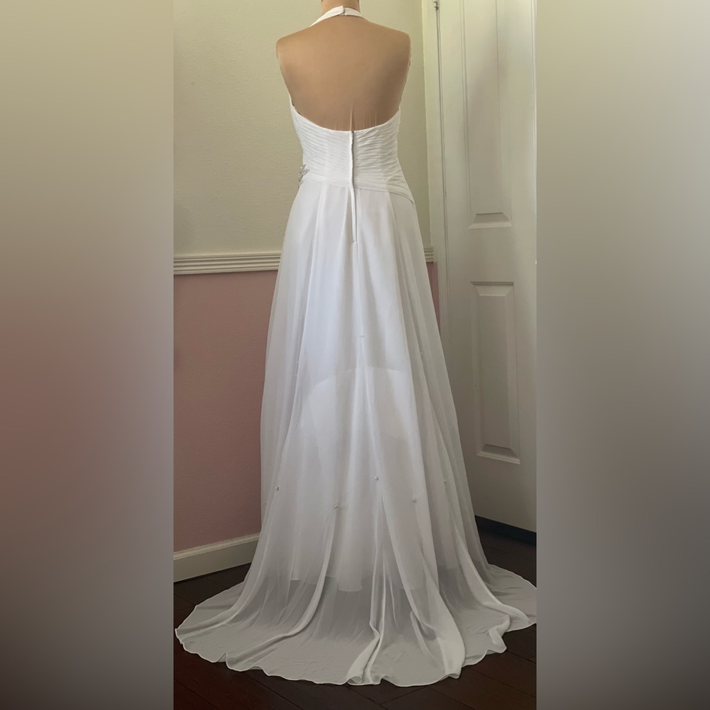 Wedding Gown size 10 - Picture 9 of 16